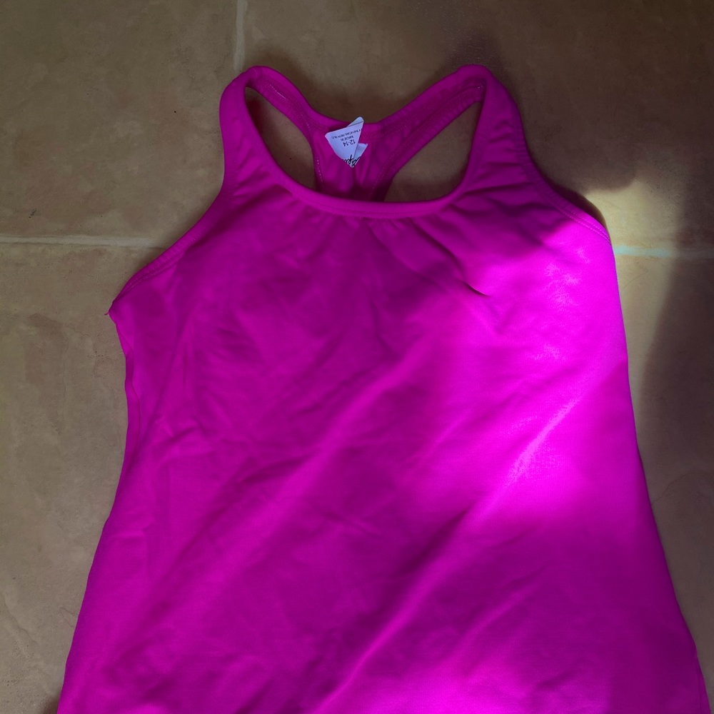 Pink tank top